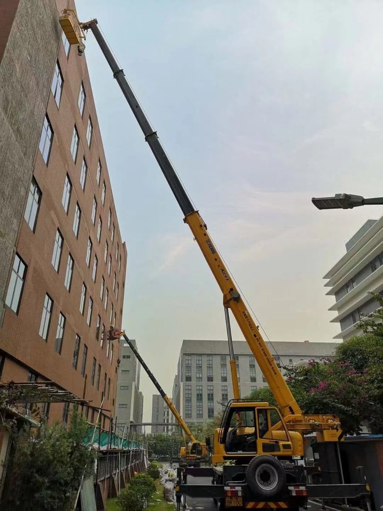 余干县汽车吊出租哪家好，选择最靠谱的服务商指南