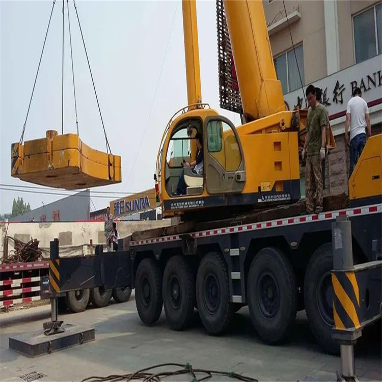 余干县当地吊车出租|机器吊装|75吨|工厂搬迁服务